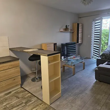 W Centrum Miasta Apartmán *